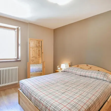 Beautiful In With Kitchen Apartment *